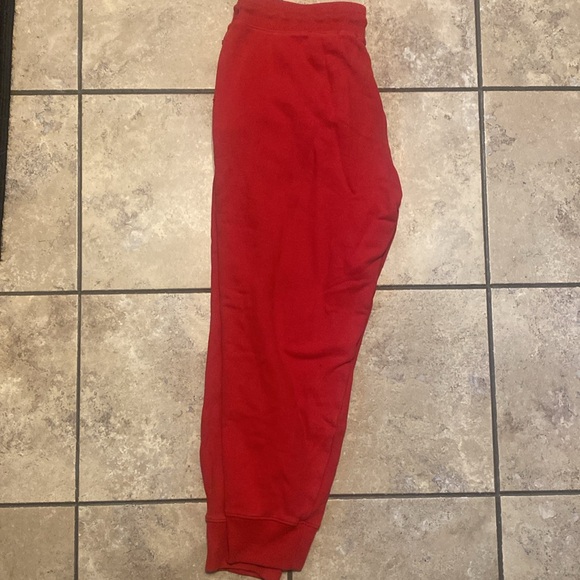 Men's guess sweatpants size small - Picture 3 of 4